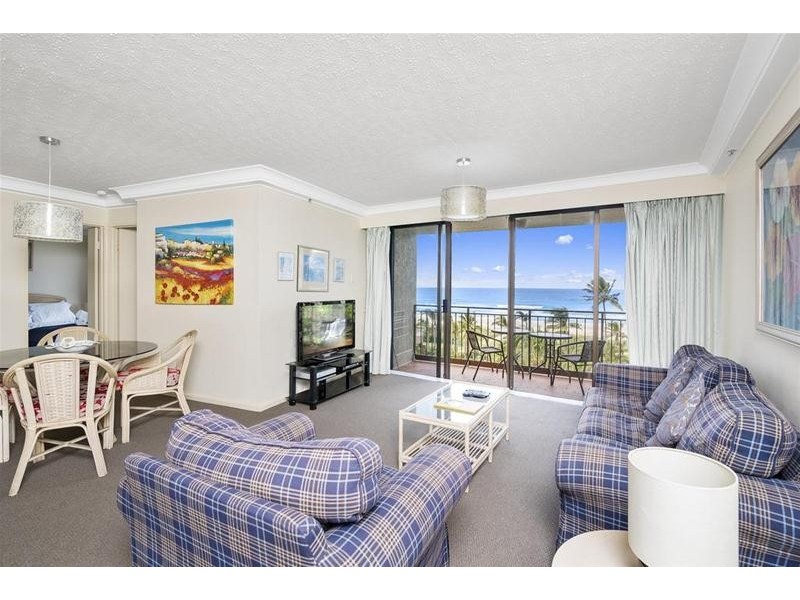 4B/973 Gold Coast  Highway, Palm Beach QLD 4221