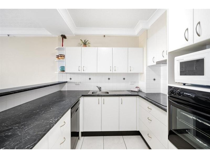 4B/973 Gold Coast  Highway, Palm Beach QLD 4221