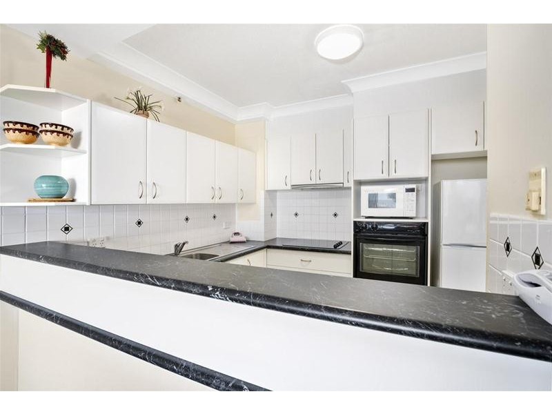 4B/973 Gold Coast  Highway, Palm Beach QLD 4221