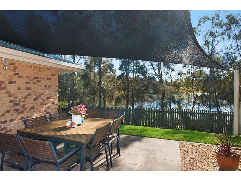 8/8 Ottelia Drive, Elanora QLD 4221