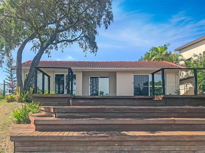 124 Salerno Street, Surfers Paradise QLD 4217