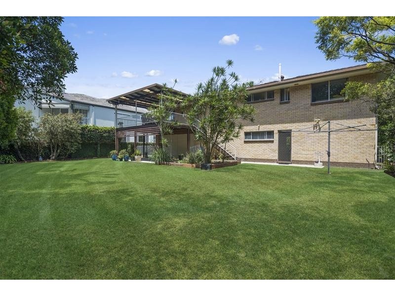 12 Wilpark Crescent, Currumbin Waters QLD 4223