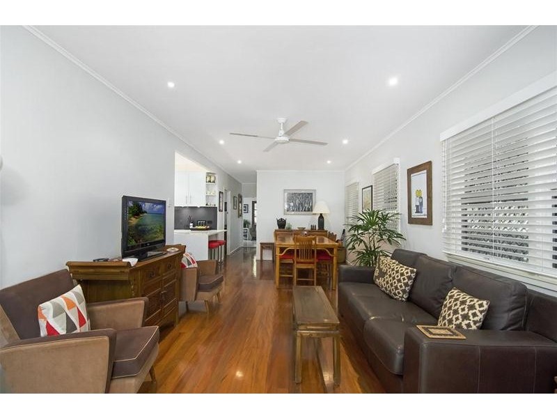 17 Wade Street, Tugun QLD 4224