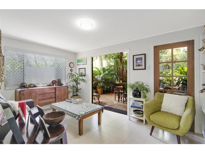 17 Wade Street, Tugun QLD 4224