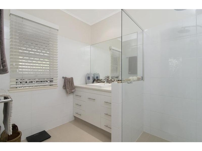 17 Wade Street, Tugun QLD 4224