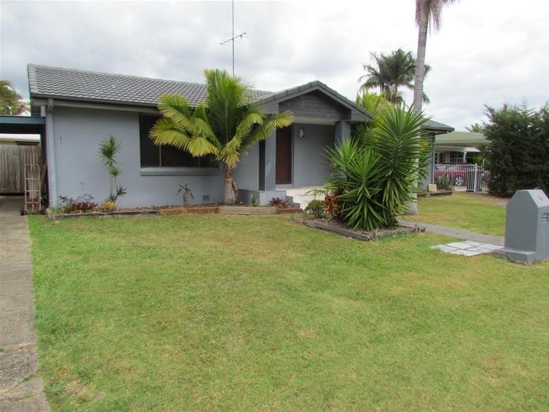 4 Mainsail Street, Currumbin Waters QLD 4223