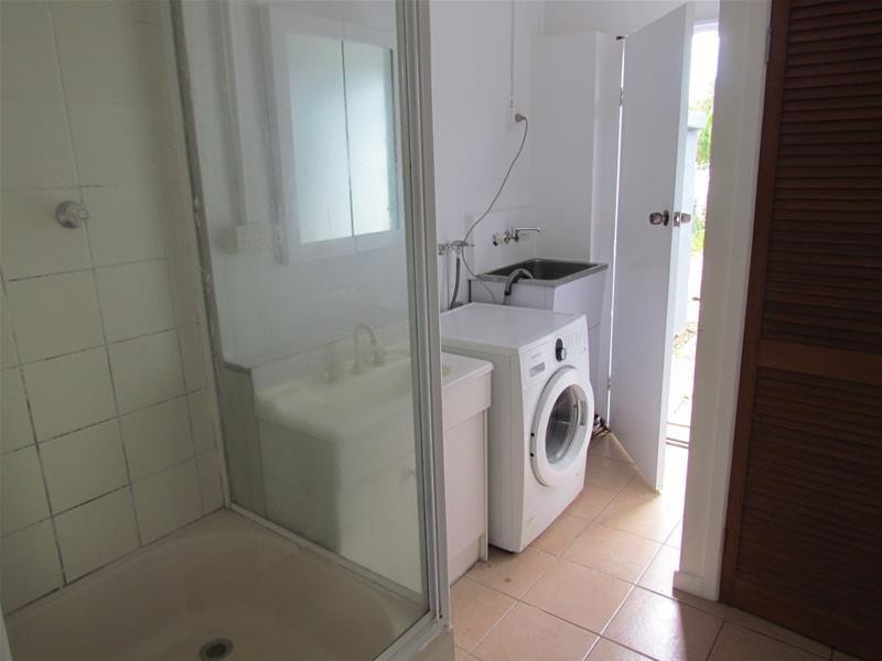 4 Mainsail Street, Currumbin Waters QLD 4223