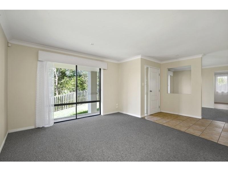 6 Tarrabool Drive, Elanora QLD 4221