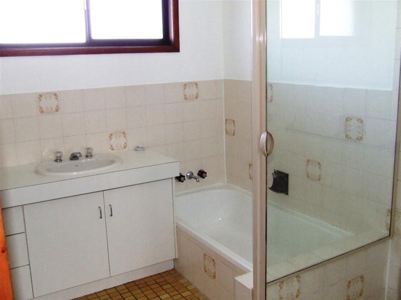 1/25 Barbet Street, Burleigh Waters QLD 4220