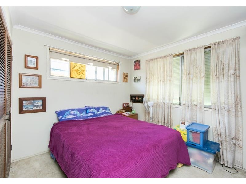 6 Cypress Terrace, Palm Beach QLD 4221