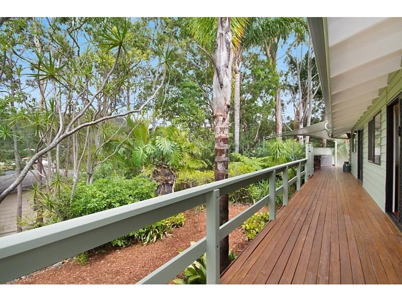 8 Flaminia Street, Currumbin Waters QLD 4223