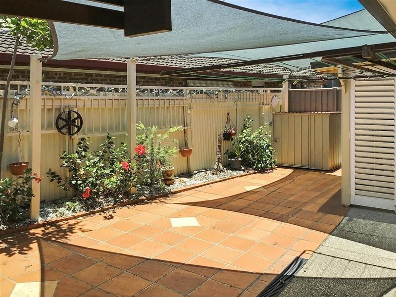 1/35 Twenty Seventh  Avenue, Palm Beach QLD 4221