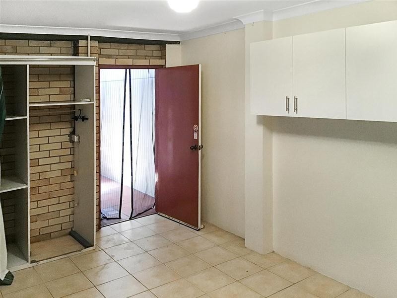 1/35 Twenty Seventh  Avenue, Palm Beach QLD 4221