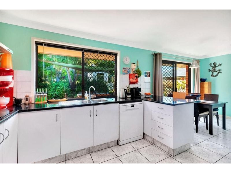 7 Esperance Close, Elanora QLD 4221