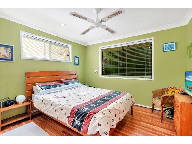 7 Esperance Close, Elanora QLD 4221