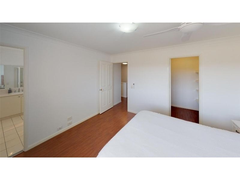 2/7 Janal Place, Currumbin Waters QLD 4223