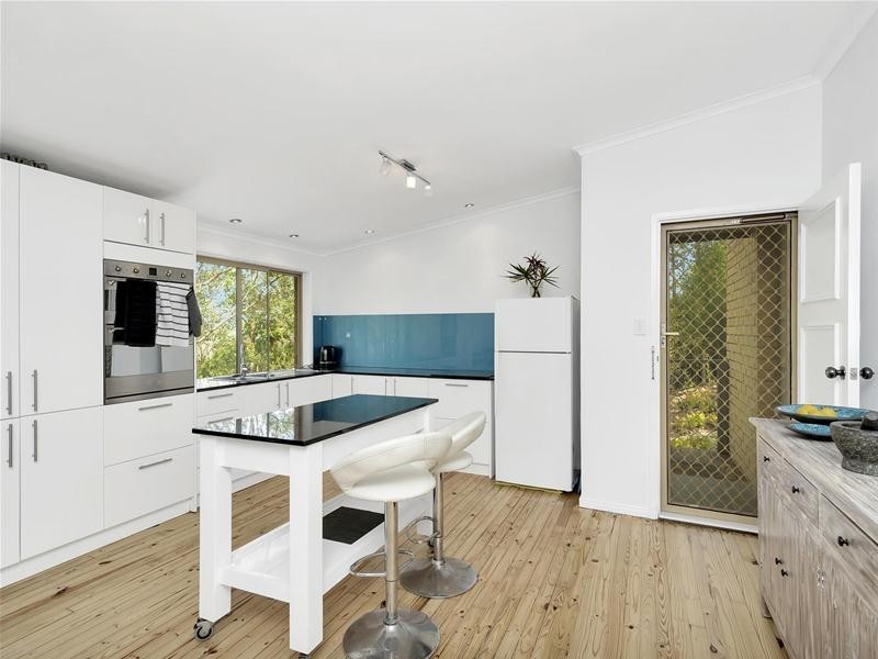 12 Glentrees Grove, Currumbin Waters QLD 4223