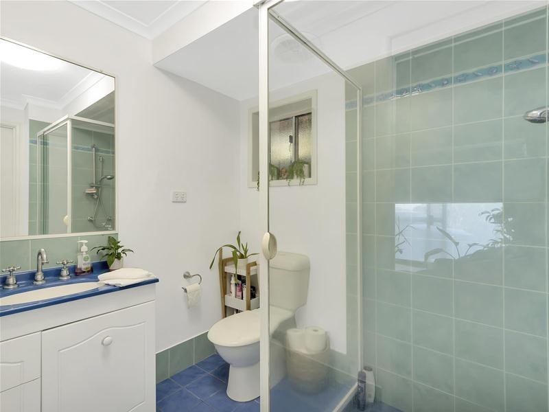 12 Glentrees Grove, Currumbin Waters QLD 4223