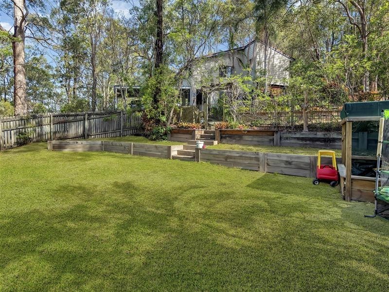 12 Glentrees Grove, Currumbin Waters QLD 4223