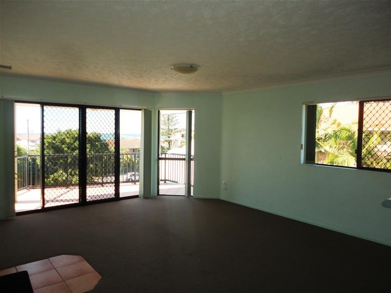 9/1266 Gold Coast Highway, Palm Beach QLD 4221