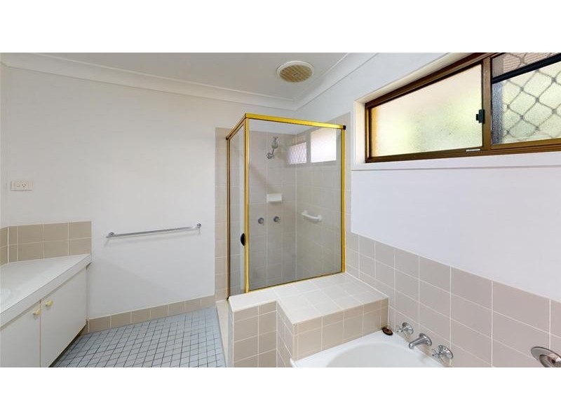 25/12 Landau Court, Miami QLD 4220