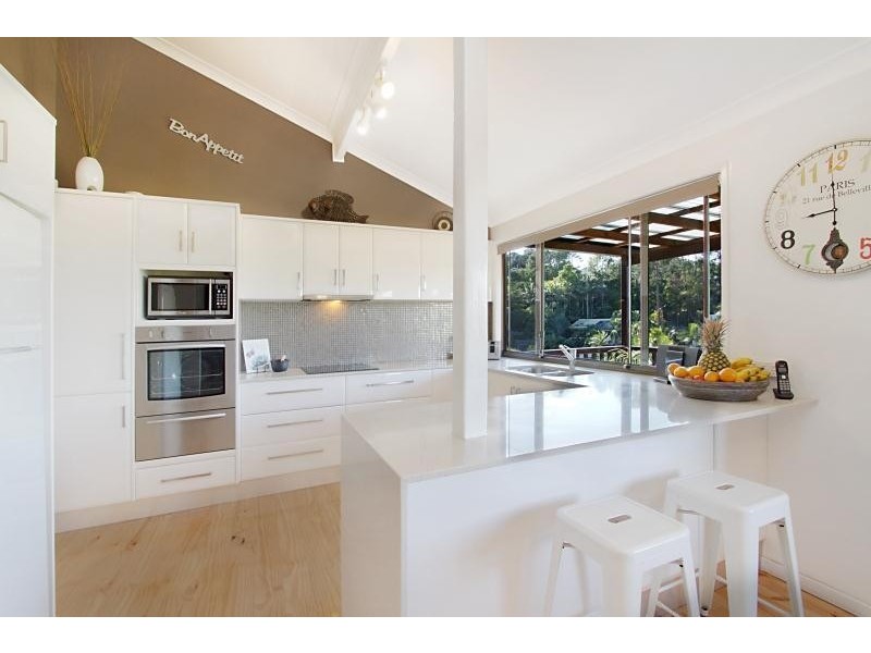 4 Tammin Place, Elanora QLD 4221