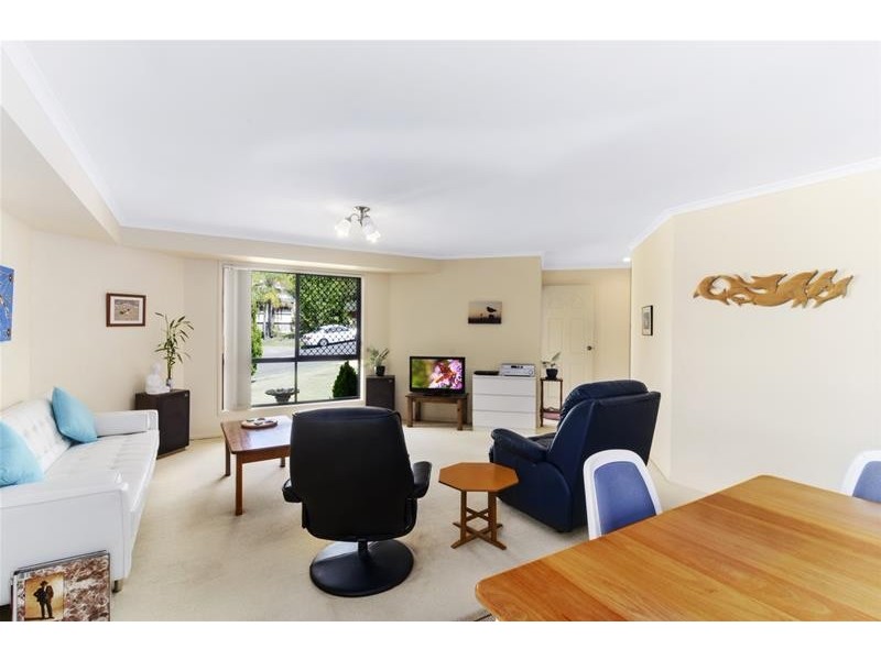 1 Armada Crescent, Currumbin Waters QLD 4223