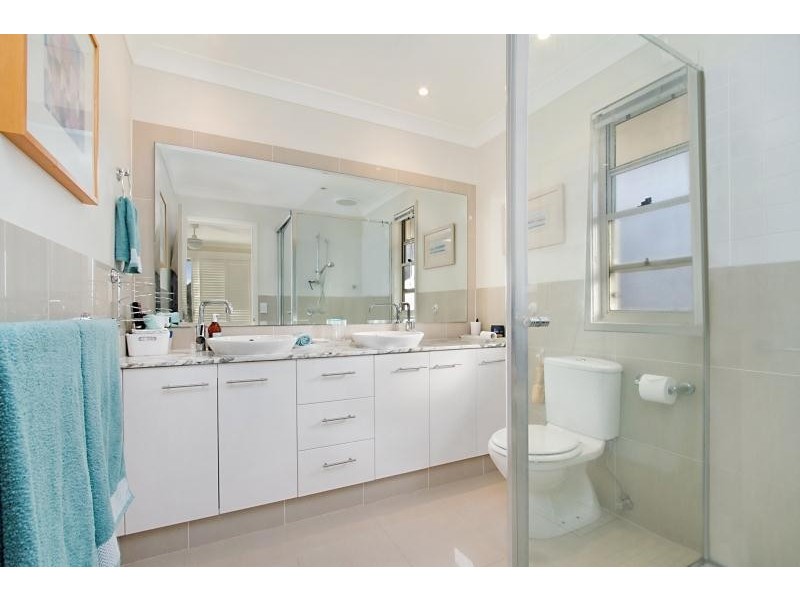 278 Easthill Drive, Robina QLD 4226