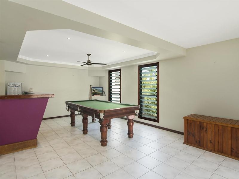17 Kaffia Court, Elanora QLD 4221