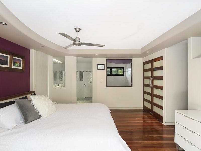 17 Kaffia Court, Elanora QLD 4221