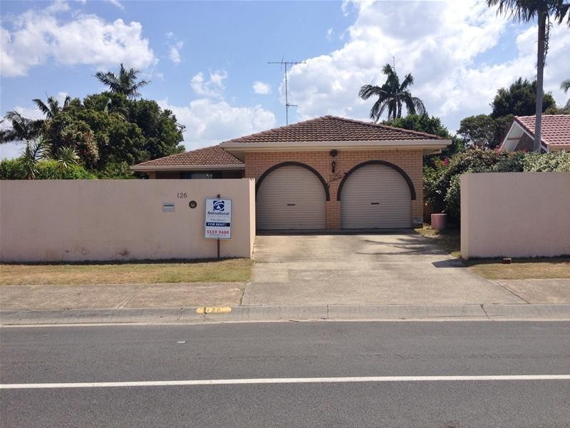 126 Burleigh Street, Burleigh Waters QLD 4220