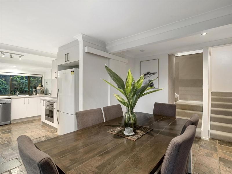 22 Hoffschildt Drive, Currumbin Waters QLD 4223