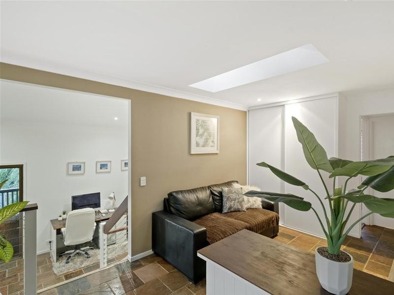 22 Hoffschildt Drive, Currumbin Waters QLD 4223