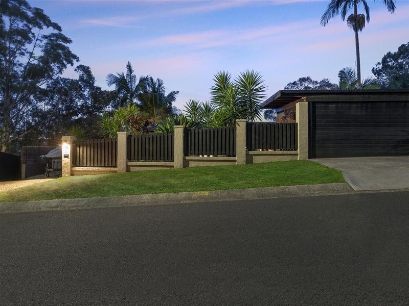 22 Hoffschildt Drive, Currumbin Waters QLD 4223