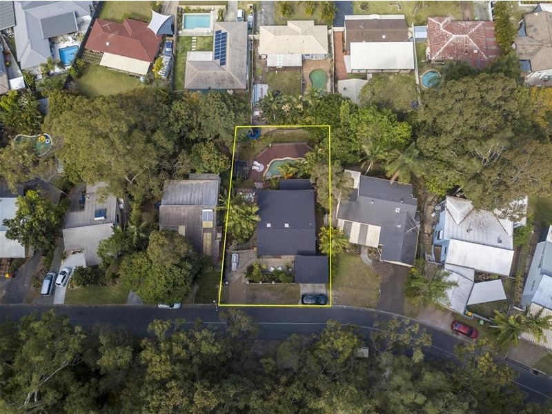 22 Hoffschildt Drive, Currumbin Waters QLD 4223