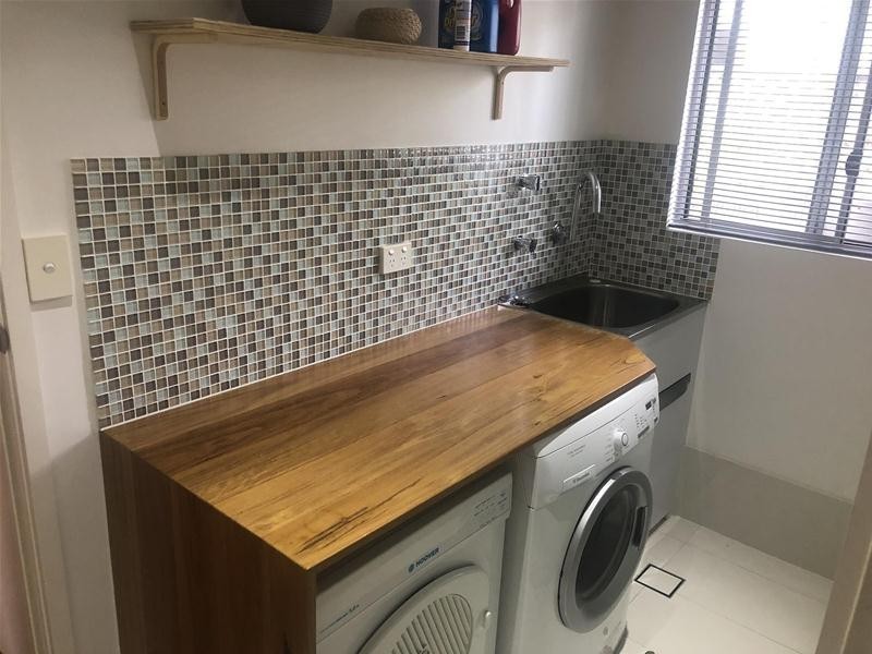 1/12 Twenty Third Avenue, Palm Beach QLD 4221