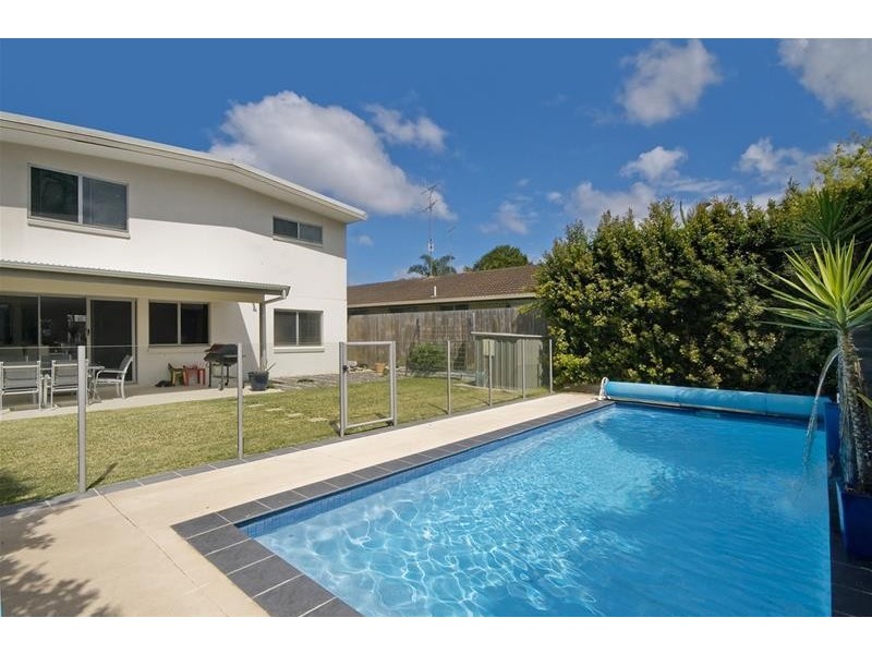 50 Leyte Avenue, Palm Beach QLD 4221