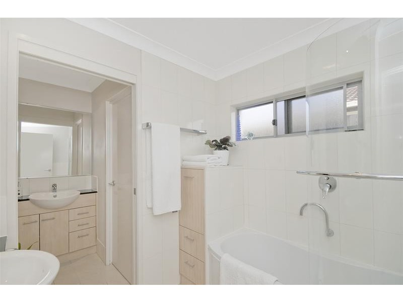 50 Leyte Avenue, Palm Beach QLD 4221