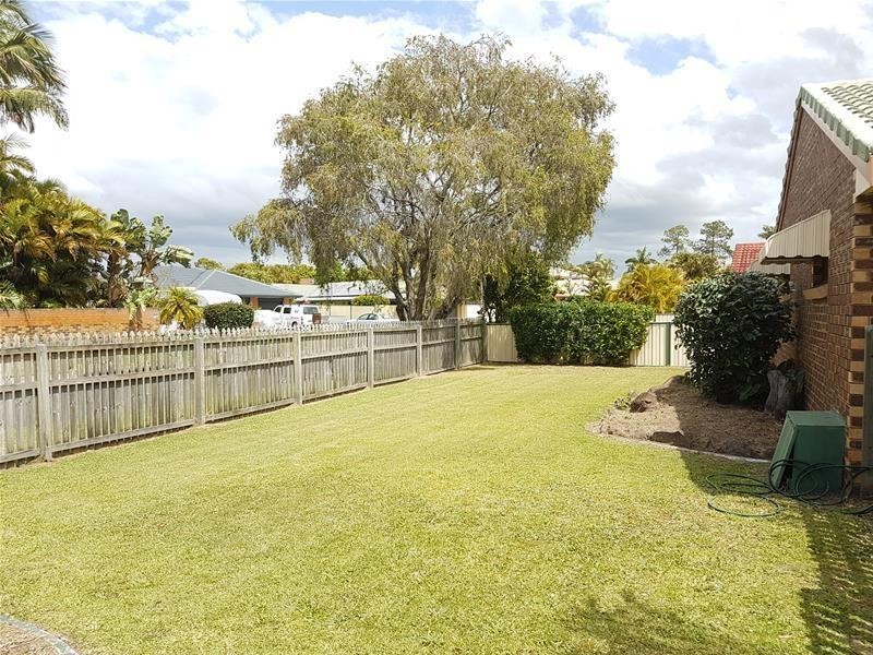 14 Holbrook Way, Elanora QLD 4221