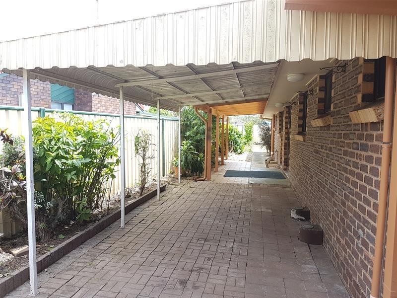 14 Holbrook Way, Elanora QLD 4221