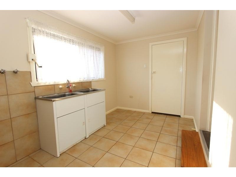 29 Watford Road, St Albans VIC 3021