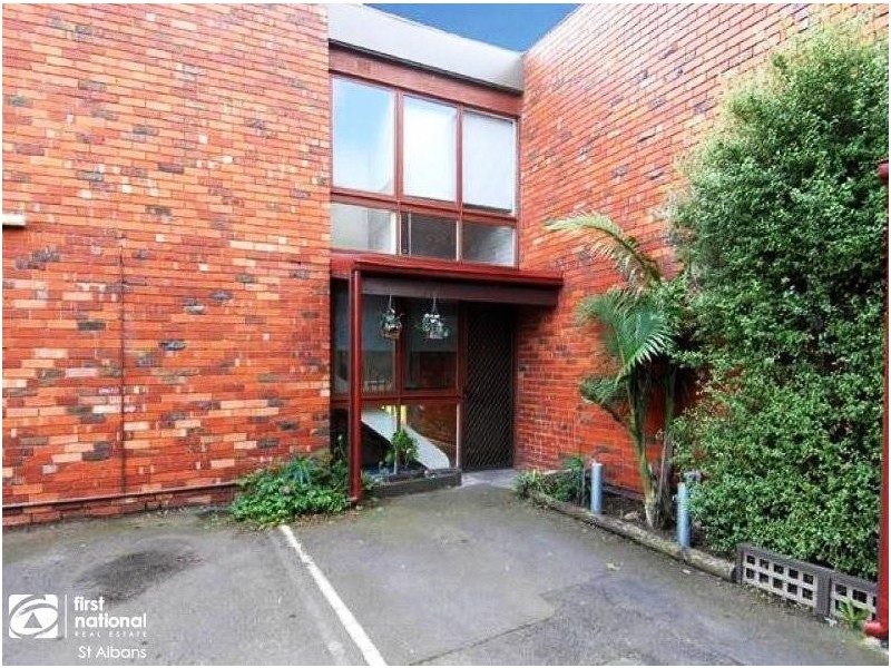 13/20 Talmage Street, Albion VIC 3020