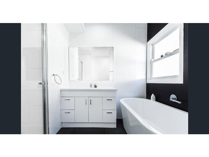 40 Clarke Avenue, St Albans VIC 3021