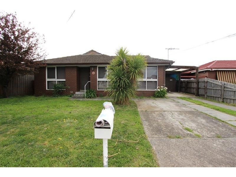 32 Alan Street, Kings Park VIC 3021