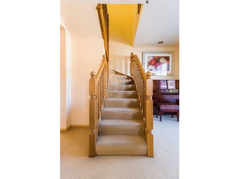 16 Noble Court, Sunshine West VIC 3020