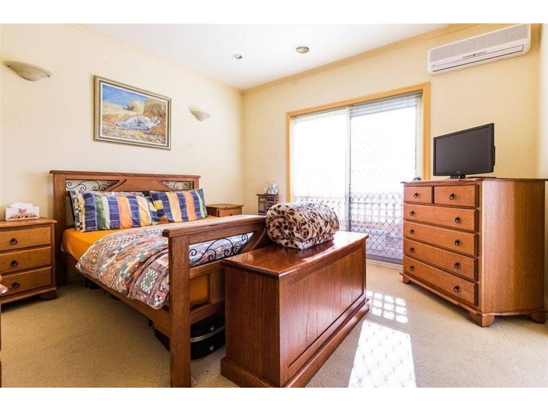 16 Noble Court, Sunshine West VIC 3020