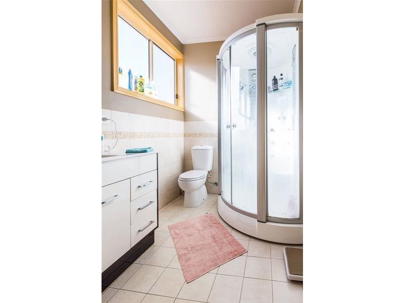 16 Noble Court, Sunshine West VIC 3020