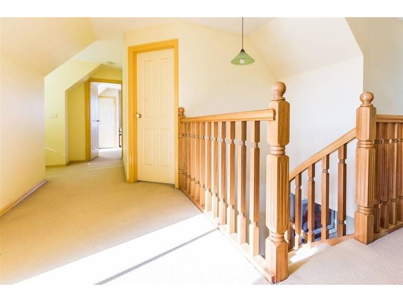 16 Noble Court, Sunshine West VIC 3020