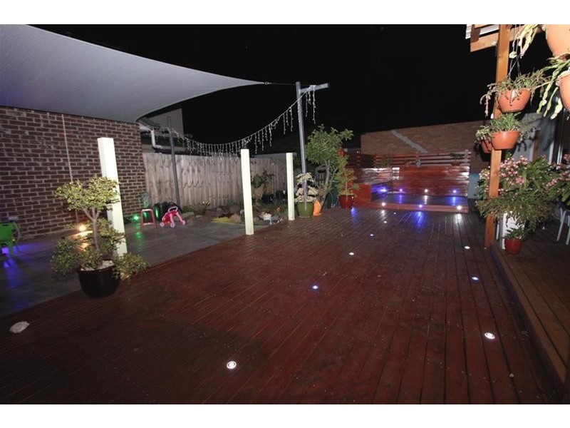 9 Compton Parade, Sunshine North VIC 3020