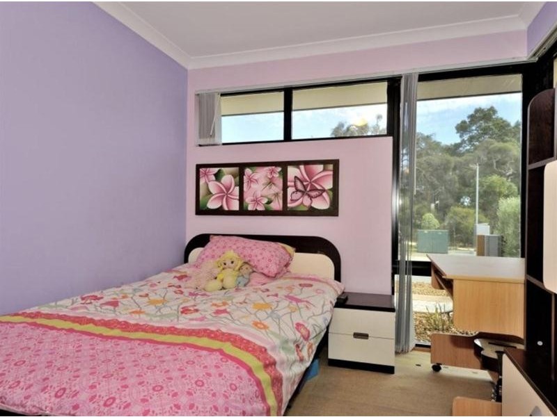 27 Stanbury Crescent, Ellenbrook WA 6069